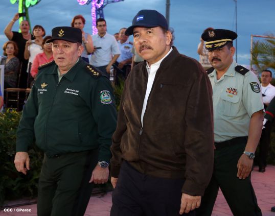 Presidente Daniel y Compañera Rosario encabezan acto del 36 aniversario de constitución de la Fuerza Aérea del Ejército de Nicaragua