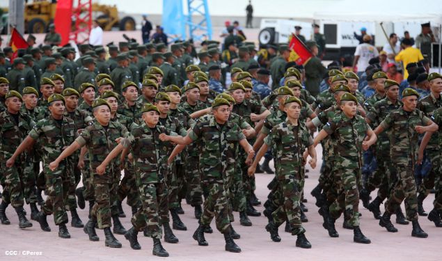Presidente Daniel y Compañera Rosario encabezan acto del 36 aniversario de constitución de la Fuerza Aérea del Ejército de Nicaragua
