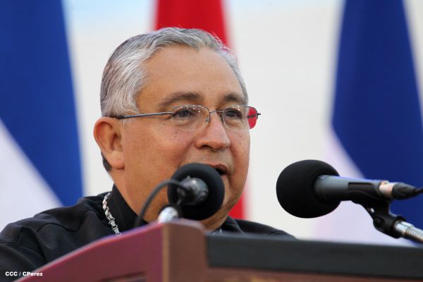 Presidente Daniel y Compañera Rosario encabezan acto del 36 aniversario de constitución de la Fuerza Aérea del Ejército de Nicaragua