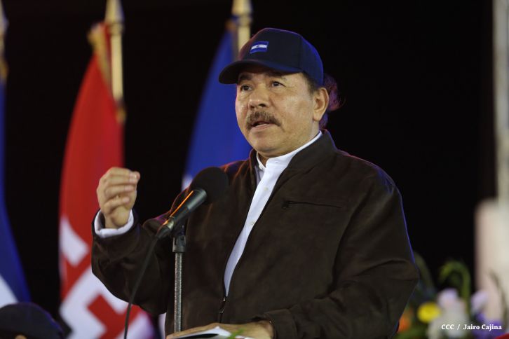 Presidente Daniel y Compañera Rosario encabezan acto del 36 aniversario de constitución de la Fuerza Aérea del Ejército de Nicaragua