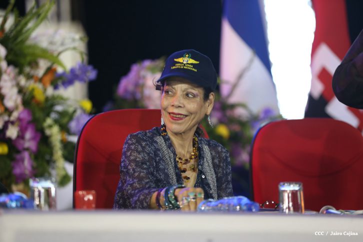 Presidente Daniel y Compañera Rosario encabezan acto del 36 aniversario de constitución de la Fuerza Aérea del Ejército de Nicaragua