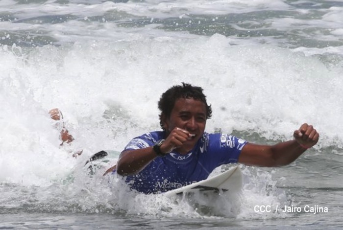 Final Mundial Surf Junio en Playa Jiquiliste
