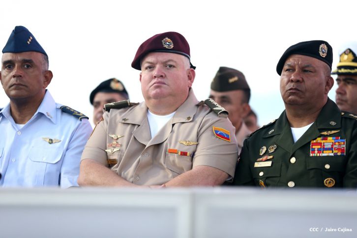 Presidente Daniel reconoce labor de la Fuerza Naval en su 35 aniversario