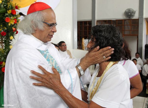 Fieles de Masaya festejan la Asunción de María
