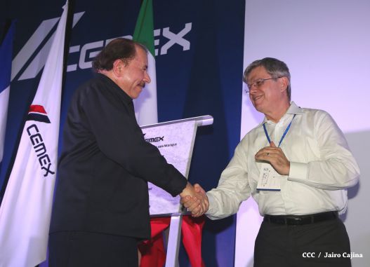 Presidente Daniel inaugura nueva planta de CEMEX en Nicaragua