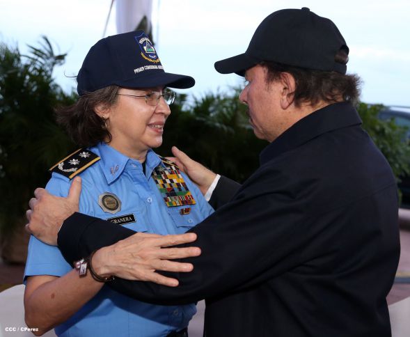 Daniel y Rosario participan en Acto del 36 Aniversario del Ejército de Nicaragua