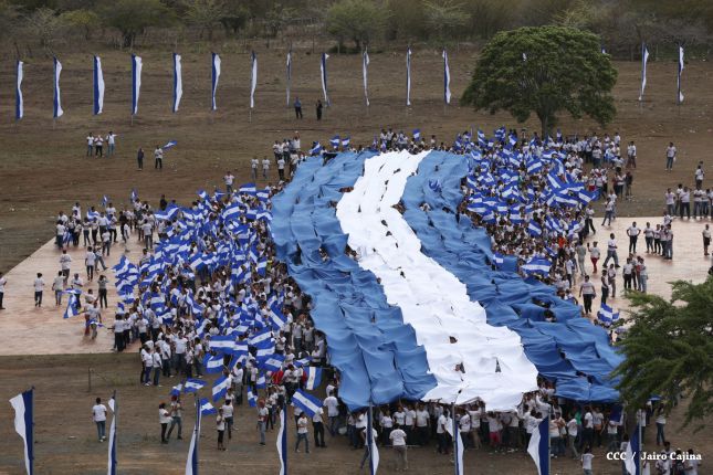 Miles de Jóvenes expresan su Orgullo de ser nicaragüenses en spot en homenaje a la Patria