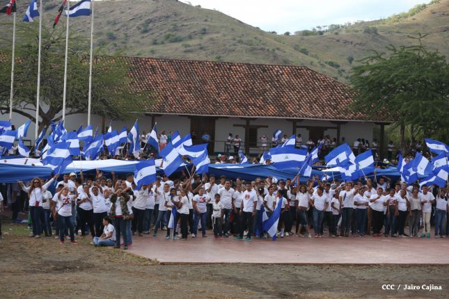 Miles de Jóvenes expresan su Orgullo de ser nicaragüenses en spot en homenaje a la Patria