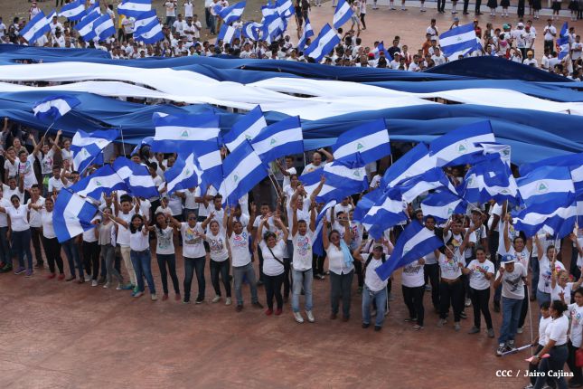 Miles de Jóvenes expresan su Orgullo de ser nicaragüenses en spot en homenaje a la Patria