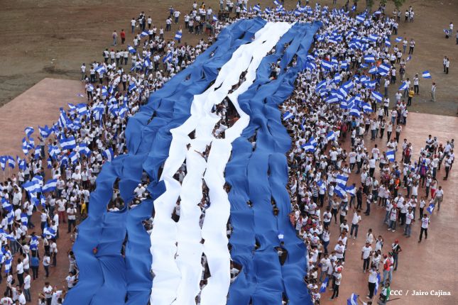 Miles de Jóvenes expresan su Orgullo de ser nicaragüenses en spot en homenaje a la Patria