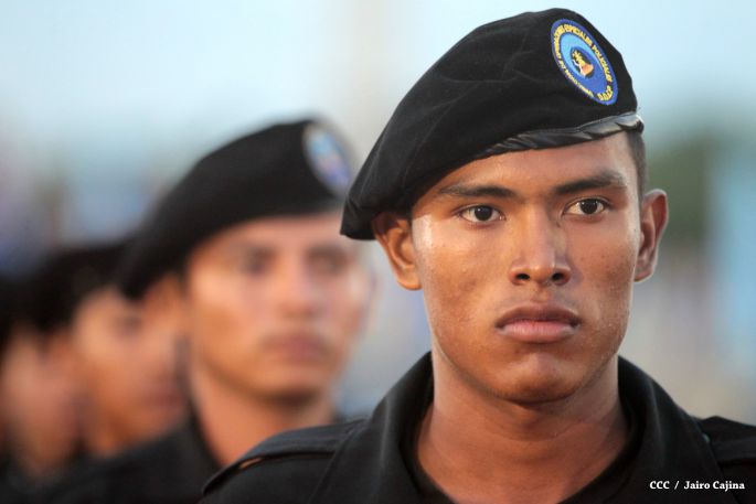 Presidente Daniel y Compañera Rosario participan en acto del 36 Aniversario de la Policía Nacional