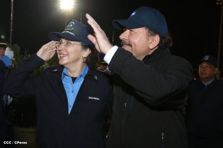 Presidente Daniel y Compañera Rosario participan en acto del 36 Aniversario de la Policía Nacional