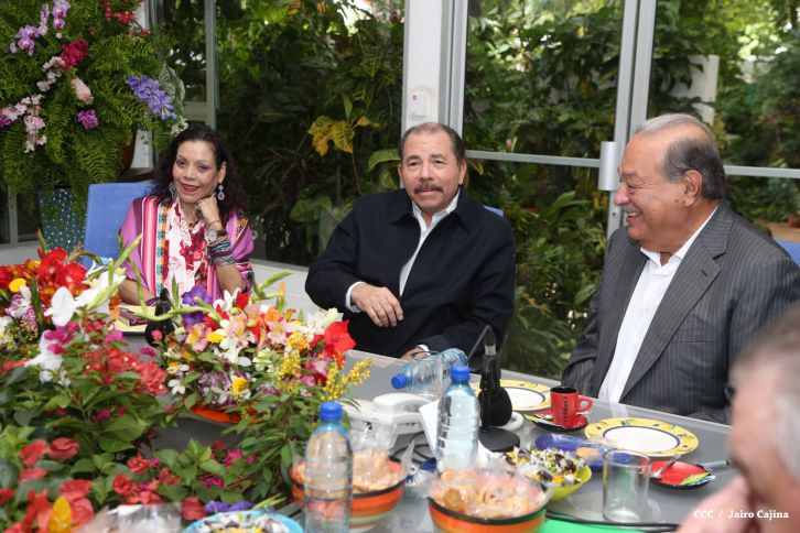 Presidente Daniel y Compañera Rosario sostienen encuentro con el empresario mexicano Carlos Slim