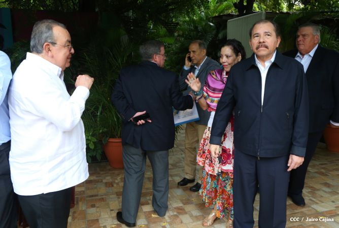 Presidente Daniel y Compañera Rosario sostienen encuentro con el empresario mexicano Carlos Slim