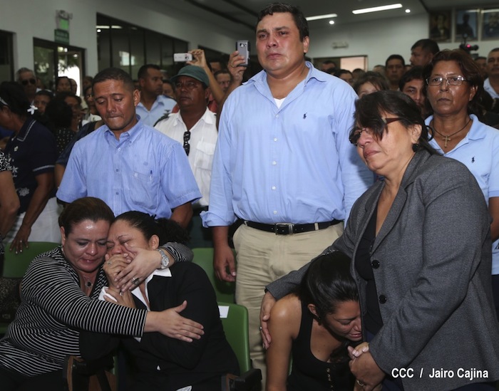 Daniel asiste a ceremonia de honores militares a Coronel Mario Jirón (q.e.p.d.)