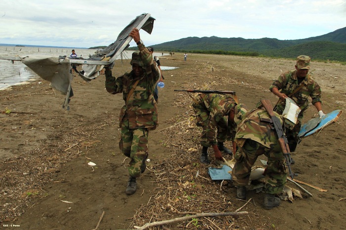 Prosigue búsqueda de militares fallecidos en accidente aéreo