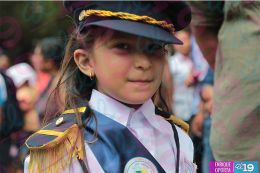 San Marcos celebra festividades patrias con hermoso desfile por las calles del municipio