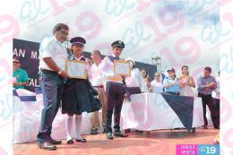 San Marcos celebra festividades patrias con hermoso desfile por las calles del municipio