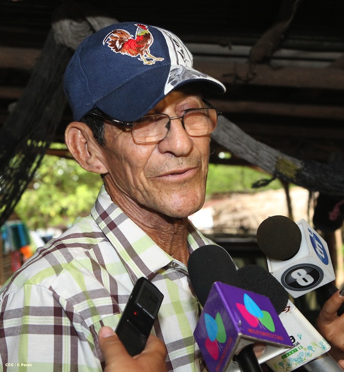 Luz eléctrica llega a comunidad La Palanca de Mateare