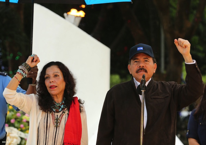 Daniel y Rosario conmemoran 77 Natalicio del Comandante Carlos Fonseca Amador