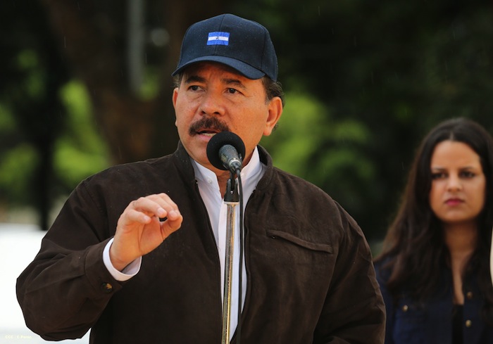 Daniel y Rosario conmemoran 77 Natalicio del Comandante Carlos Fonseca Amador
