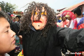 Desborde de fe, devoción y cultura para celebrar a Tata Chombo