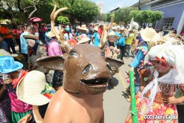 Desborde de fe, devoción y cultura para celebrar a Tata Chombo