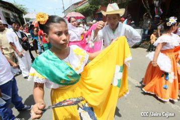 Desborde de fe, devoción y cultura para celebrar a Tata Chombo