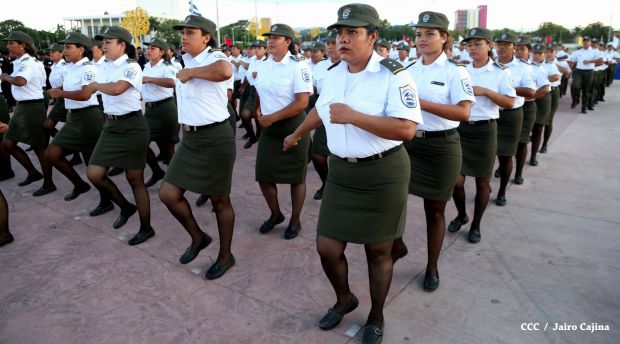 Presidente Daniel y Compañera Rosario presiden celebración del 36 Aniversario del MIGOB
