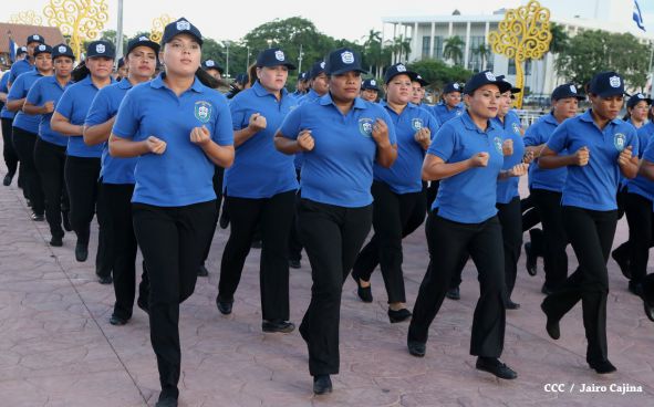 Presidente Daniel y Compañera Rosario presiden celebración del 36 Aniversario del MIGOB