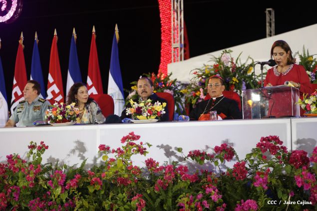 Presidente Daniel y Compañera Rosario presiden celebración del 36 Aniversario del MIGOB