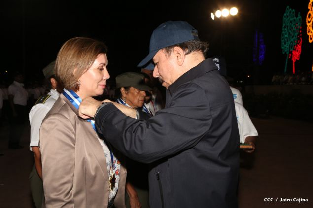 Presidente Daniel y Compañera Rosario presiden celebración del 36 Aniversario del MIGOB