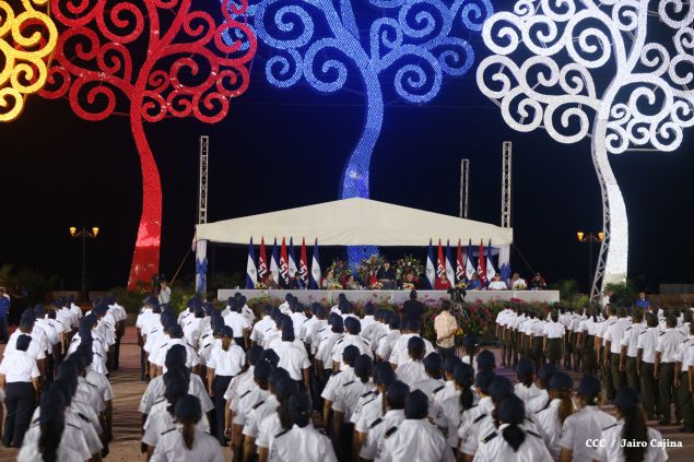 Presidente Daniel y Compañera Rosario presiden celebración del 36 Aniversario del MIGOB