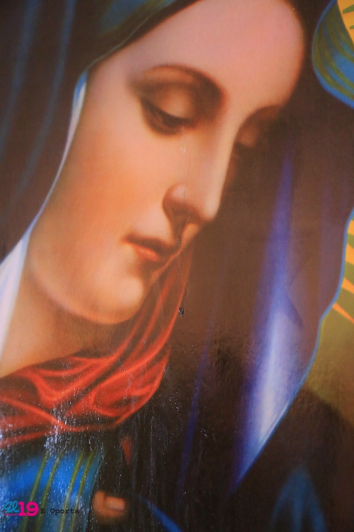 Pintura de la Virgen Dolorosa derrama lágrimas y causa conmoción en población de Granada