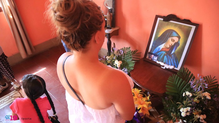 Pintura de la Virgen Dolorosa derrama lágrimas y causa conmoción en población de Granada