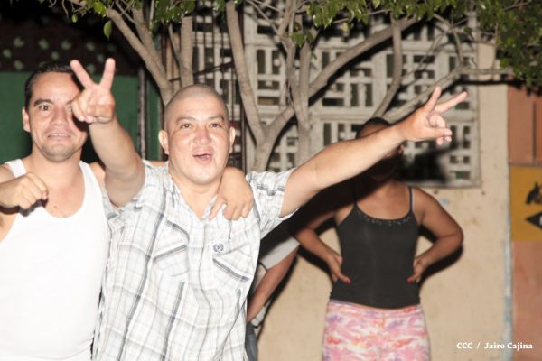 Chocolatito retorna a Nicaragua tras su histórica y contundente victoria ante Brian Viloria