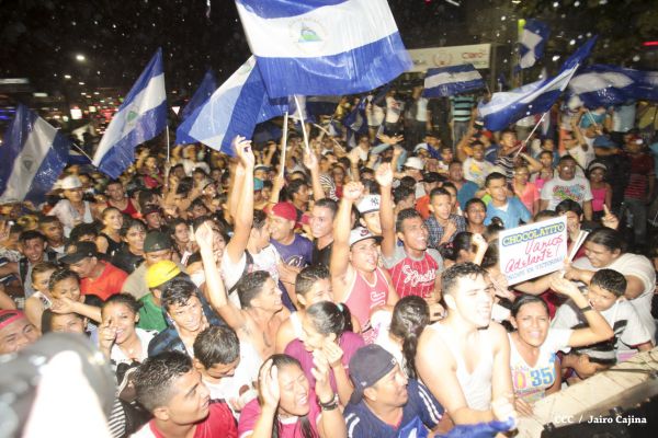 Chocolatito retorna a Nicaragua tras su histórica y contundente victoria ante Brian Viloria