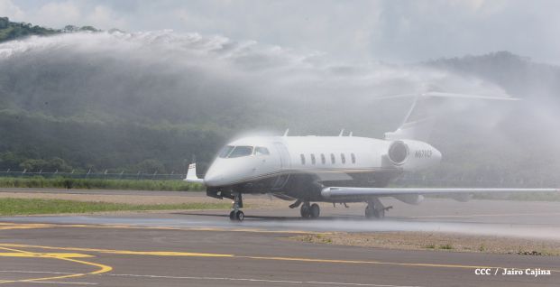 Inauguran Aeropuerto de Costa Esmeralda en Guacalito de la Isla