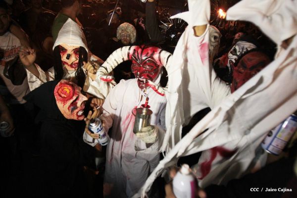 Masaya celebra a los Agüizotes en desborde de alegría y tradición