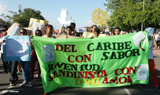 Chocolatito participa en Caminata por el Trabajo y la Paz