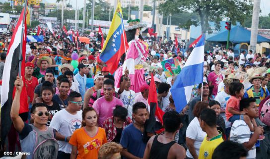 Más fotos de la Caminata Trabajo y Paz… Unida, Nicaragua Triunfa!