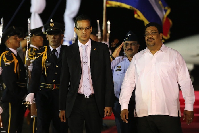 Llegan presidentes de Grenada y Santa Lucía