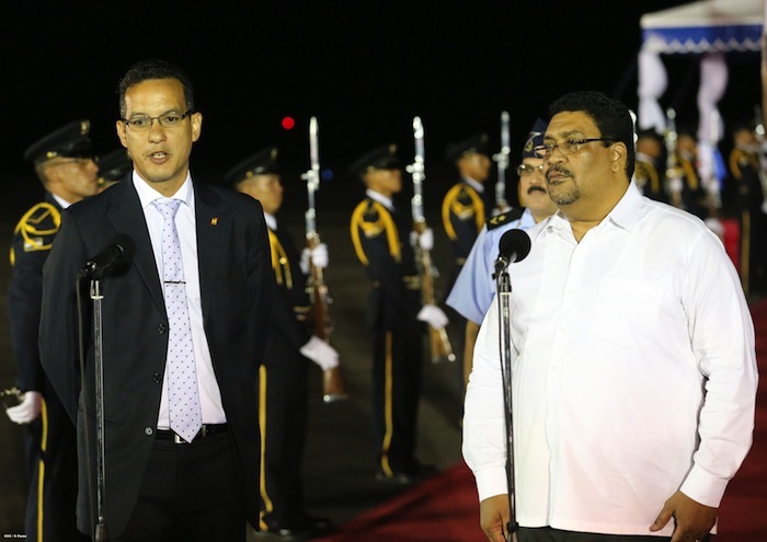 Llegan presidentes de Grenada y Santa Lucía