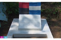 Familias asisten a Cementerio de Guadalupe en León este 1 de Noviembre