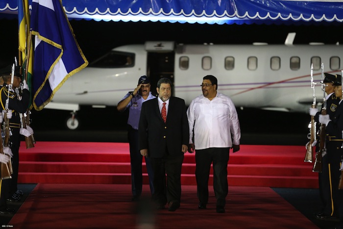 Arriban mandatarios del Caribe