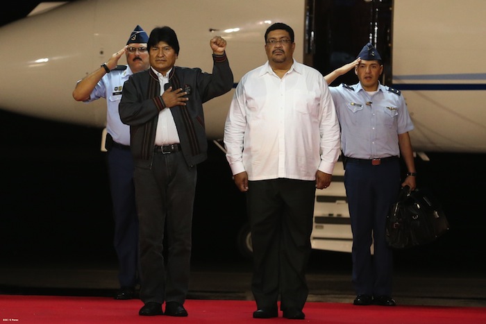 Evo Morales arriba a Nicaragua para participar en Cumbre Petrocaribe