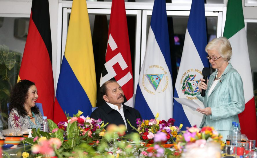 Daniel y Rosario reciben cartas credenciales de nuevos embajadores de Colombia, El Salvador, Italia y Alemania