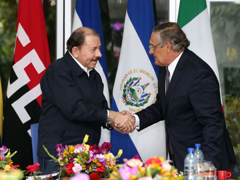 Daniel y Rosario reciben cartas credenciales de nuevos embajadores de Colombia, El Salvador, Italia y Alemania