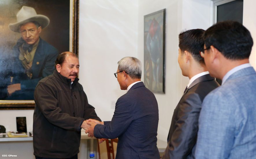 Presidente Daniel se reúne con el presidente del grupo empresarial coreano Sae-A Tecnotex S.A.