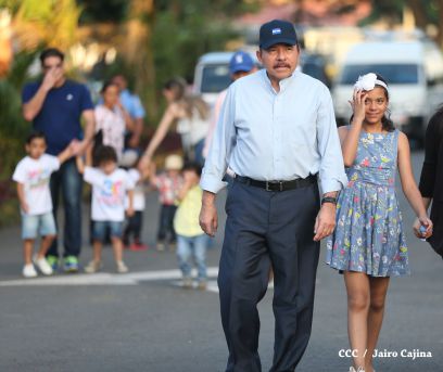 Daniel y Rosario conmemoran 39 aniversario del tránsito a la inmortalidad del Comandante Carlos Fonseca